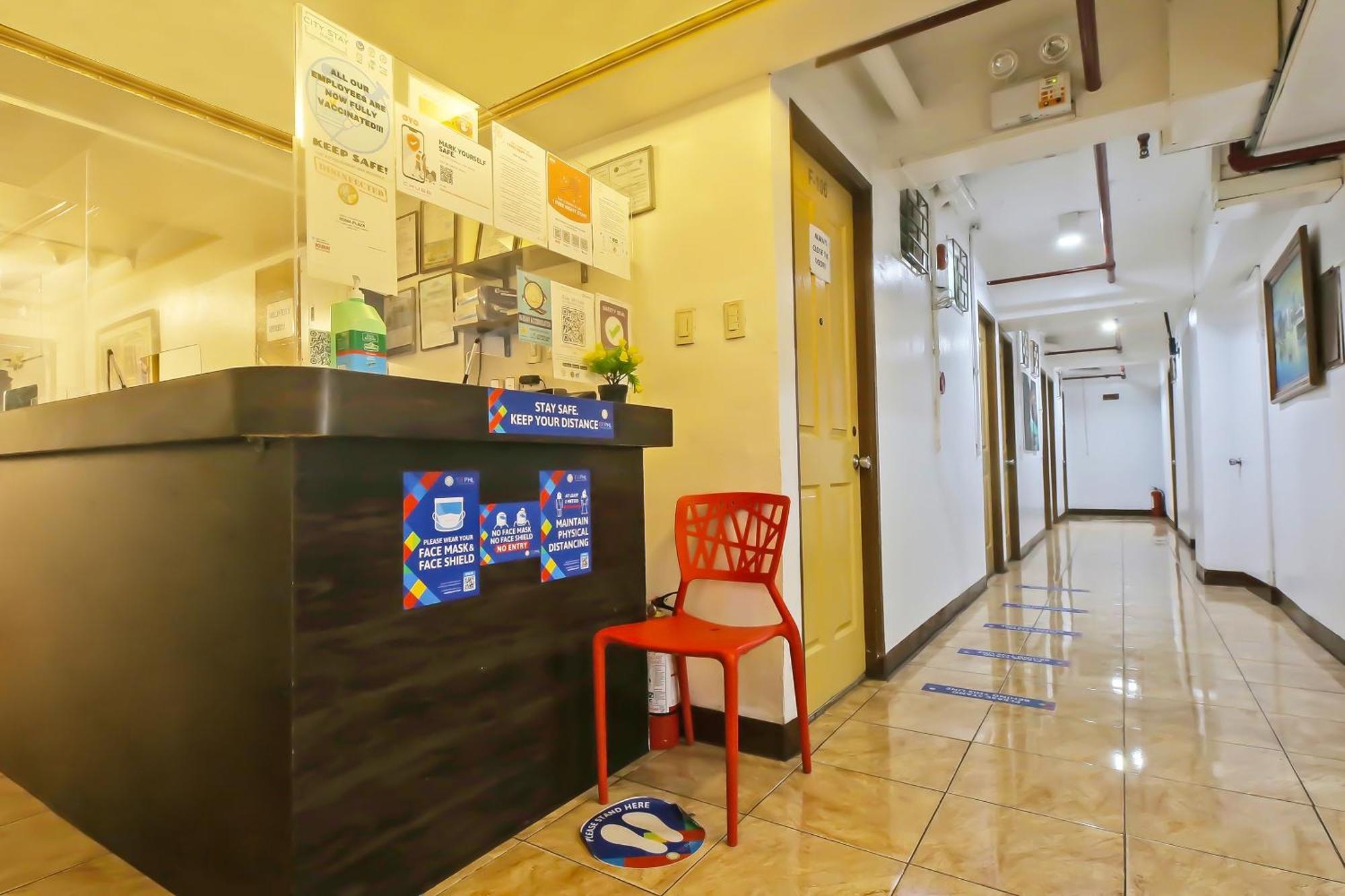 Oyo 882 City Stay Inns Makati City Hall Mandaluyong Buitenkant foto