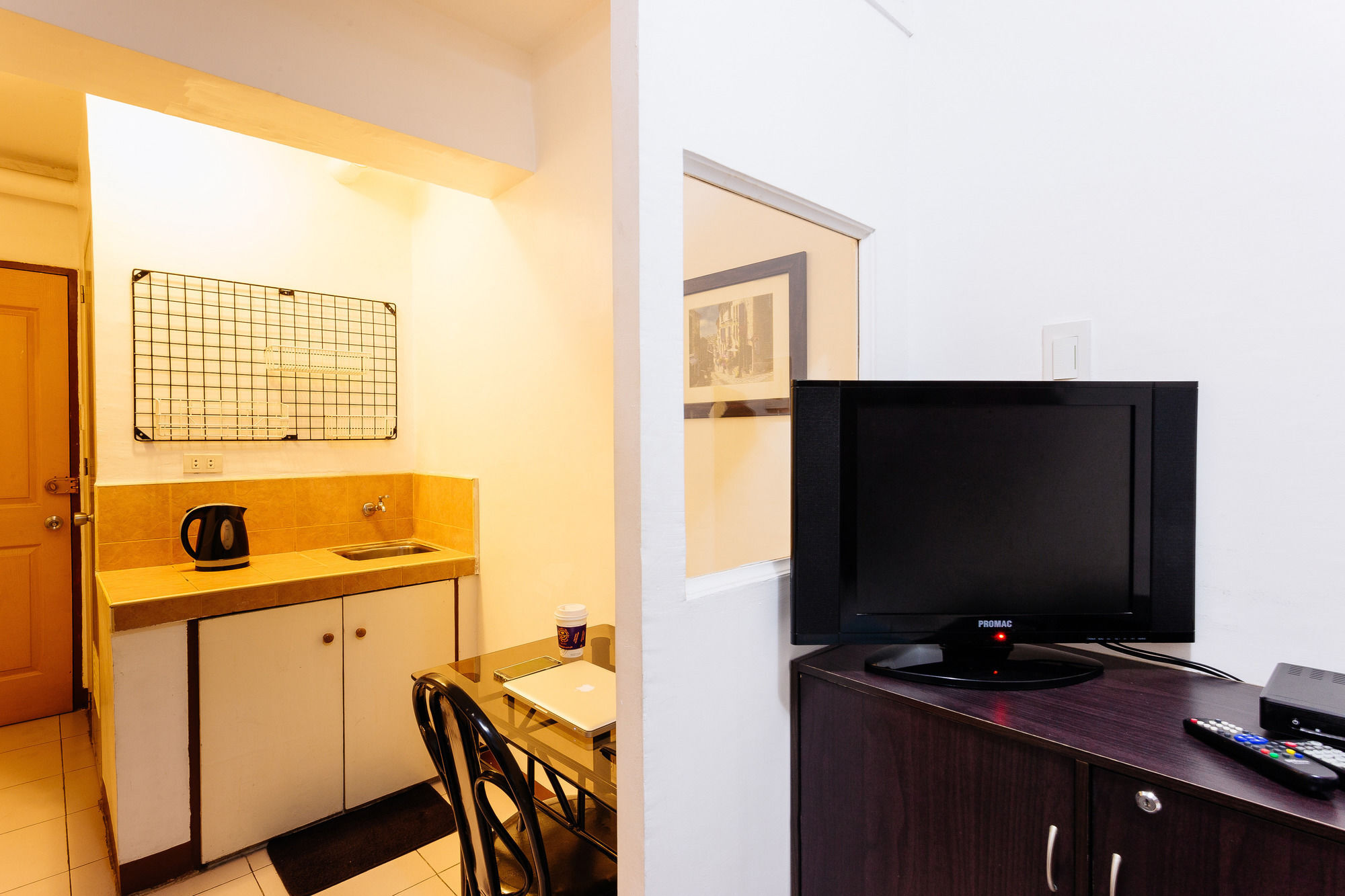 Oyo 882 City Stay Inns Makati City Hall Mandaluyong Buitenkant foto